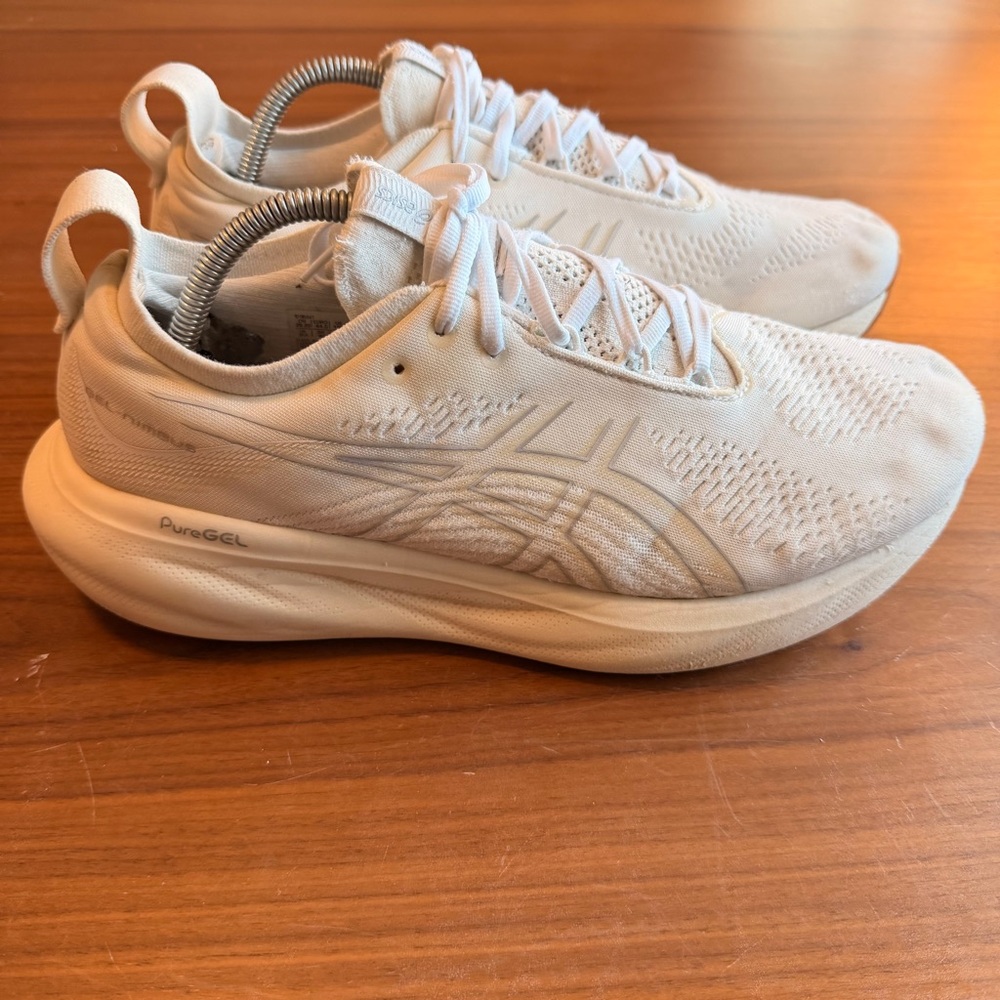 Asics Gel Nimbus 25 Triple White Gum Silver Mens Size 10.5 Running
Shoes
